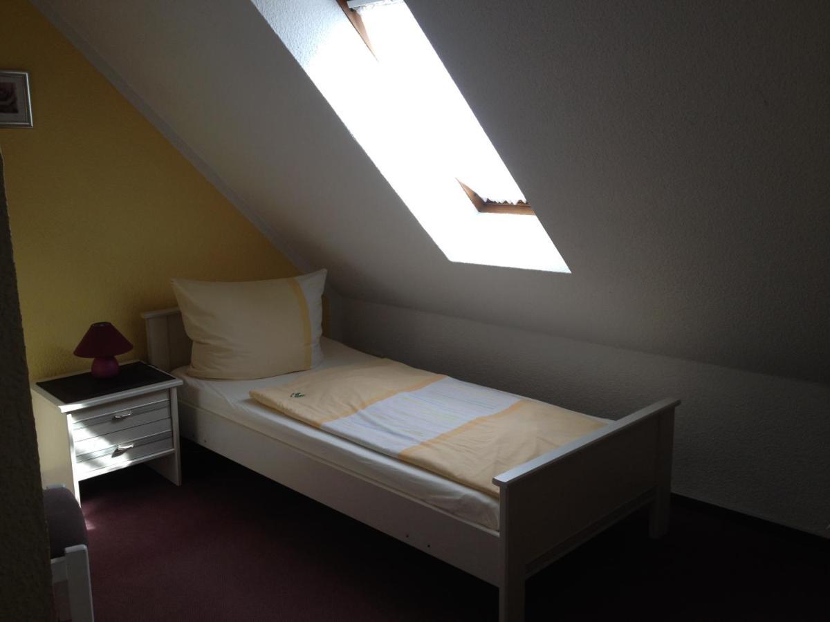 Pension & Sauna Am Lorenz Calbe Extérieur photo